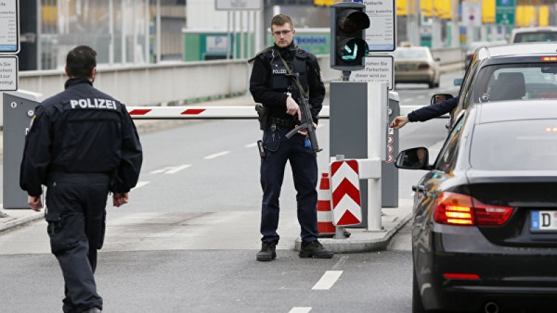 Развръзка! Задържаха жена за паниката на летище Франкфурт, "черна вдовица" ли е?