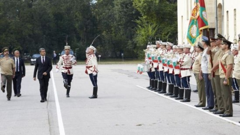 Плевнелиев предупреди за глобален сблъсък в Европа на два противоположни свята на 19 и на 21 век (СНИМКИ)