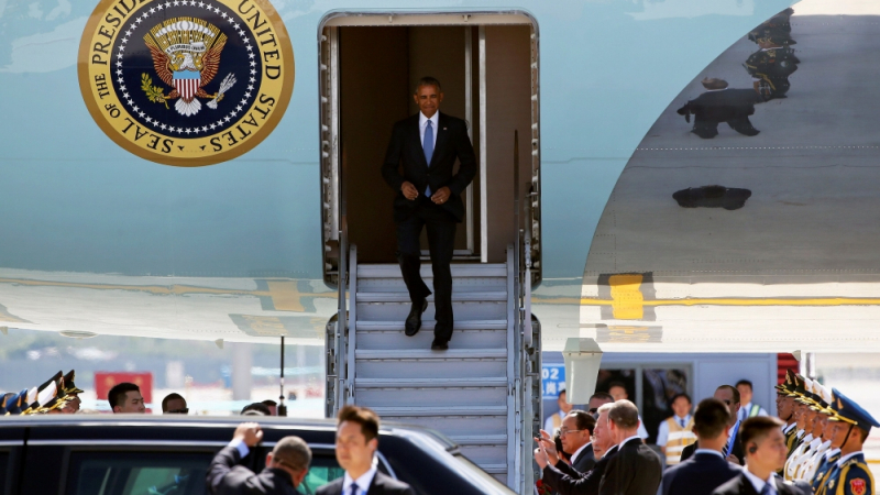Барак Обама пристигна за последно в Азия