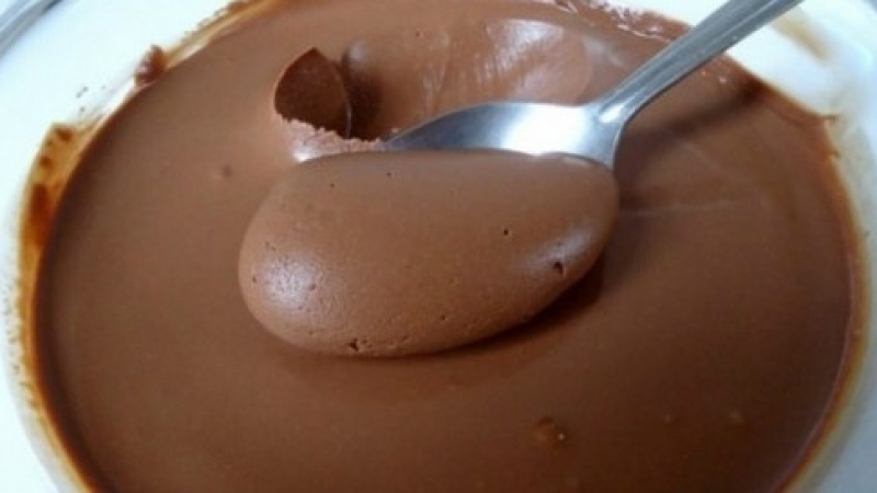 Вкусен и безвреден домашен шоколад, с който децата се тъпчат до пръсване