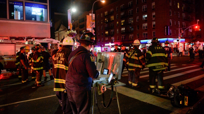 Чудовищната експлозия, която разтърси Манхатън, била причинена умишлено (СНИМКИ/ВИДЕО)