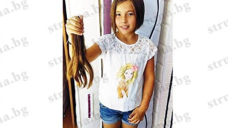 9-годишната Николета чака една година да й порасне косата, след което направи нещо невероятно (СНИМКИ)