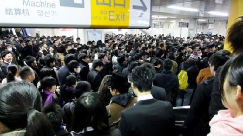 Газова атака в метрото на Токио!
