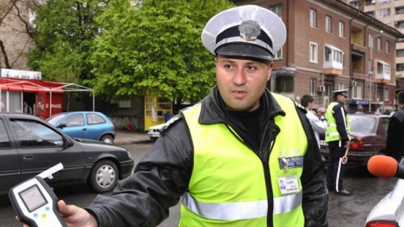 Почерпен шофьор сътвори меле на пътя Пловдив-Хасково