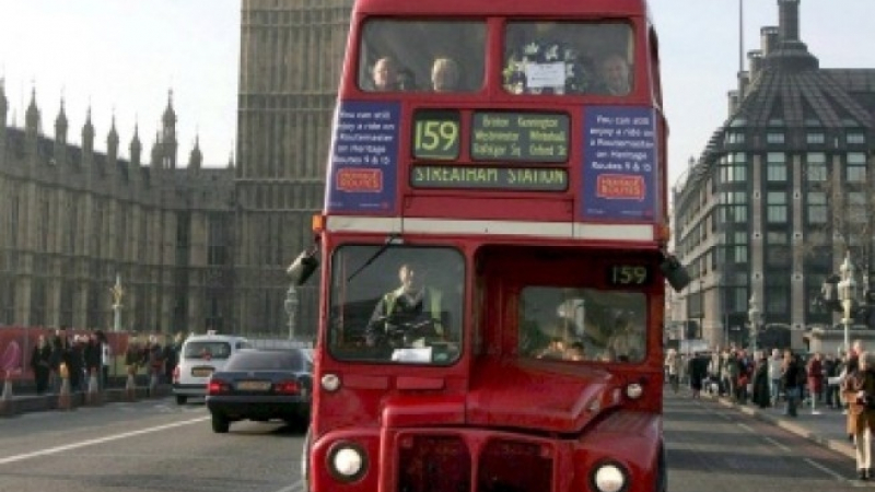 Автобус е експлодирал в центъра на Лондон