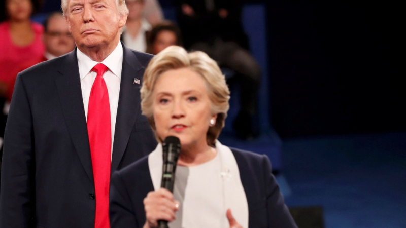 Си Ен Ен: Клинтън спечели дебата, но Тръмп надмина очакванията 