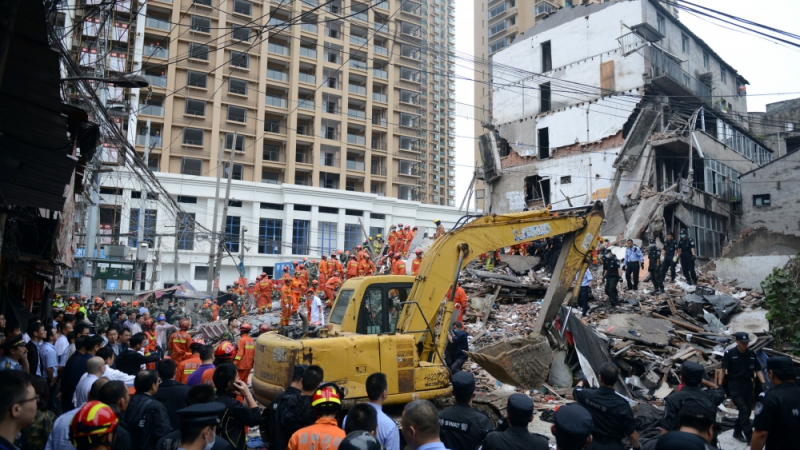 Жестока трагедия в Китай след срутване на няколко блока (СНИМКИ)