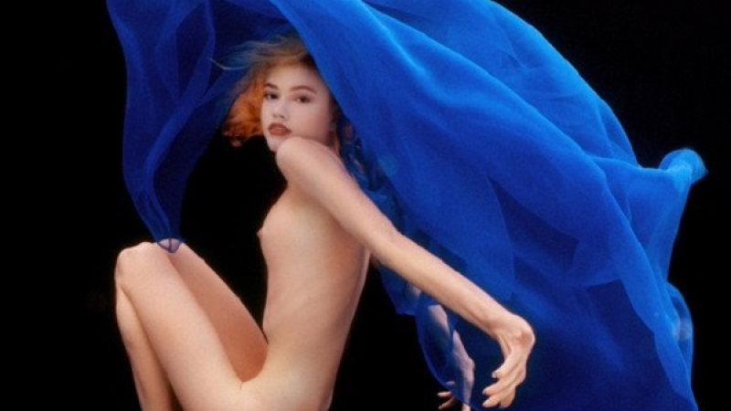 10 СНИМКИ 18+ на голи танцьори, излъчващи бушуваща страст 