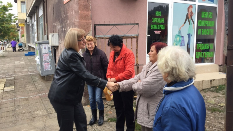 Цецка Цачева обясни в Димово политиките за развитие на Северозапада (СНИМКИ)