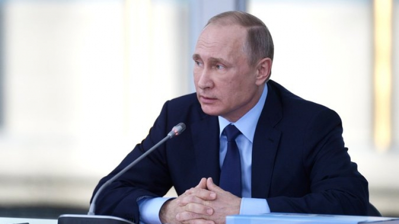 Путин обясни отмяната на визитата си в Париж (ВИДЕО)