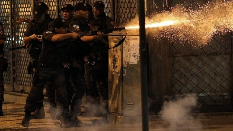 Ужас в бразилски затвор! Седмина пандизчии са обезглавени, а шестима - изгорени живи