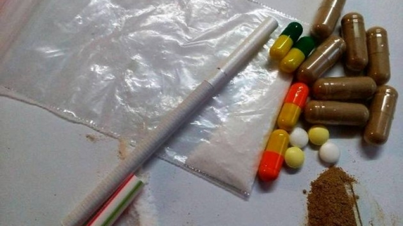 Нова дрога от Китай избива ученици моментално, не е тествана дори върху мишки
