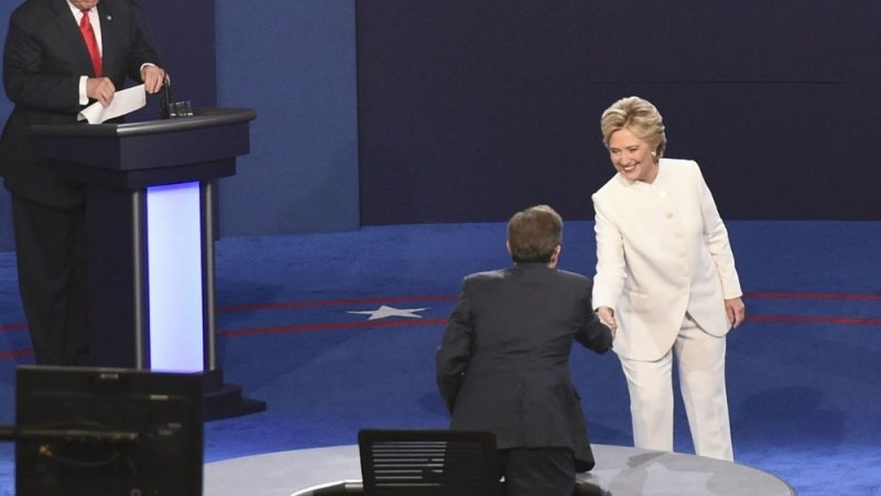 Си Ен Ен: Хилари спечели и последния дебат