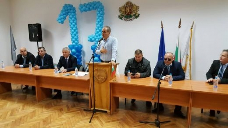 Цветан Цветанов в Тутракан: Цецка Цачева ще изпълни със съдържание президентската институция