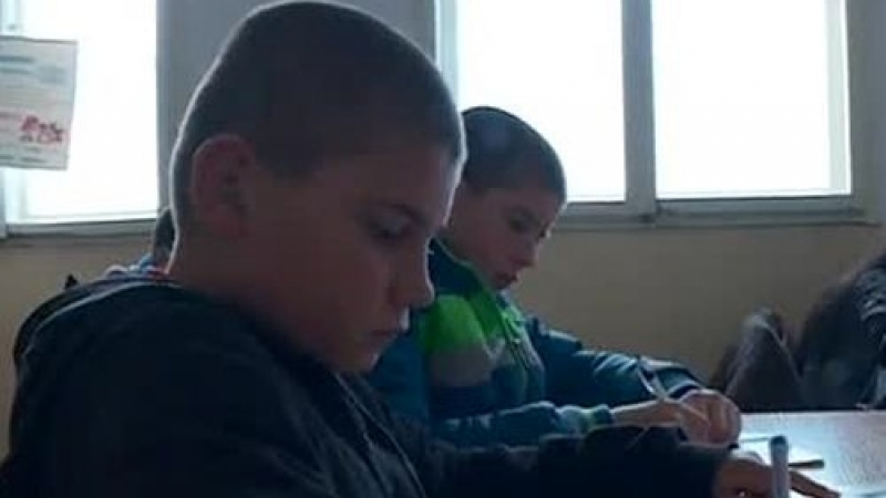 Будителите на съвременна България палят искрата на учението в мизерни условия (ВИДЕО) 