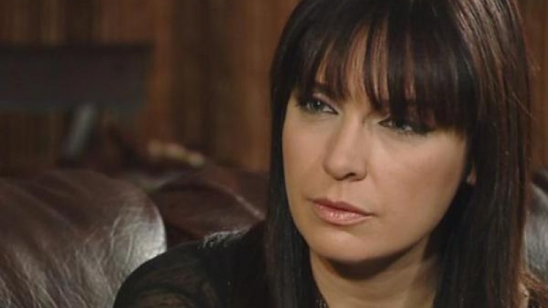 Жени Калканджиева рухна след смъртта на майка си, миската се стопи от мъка