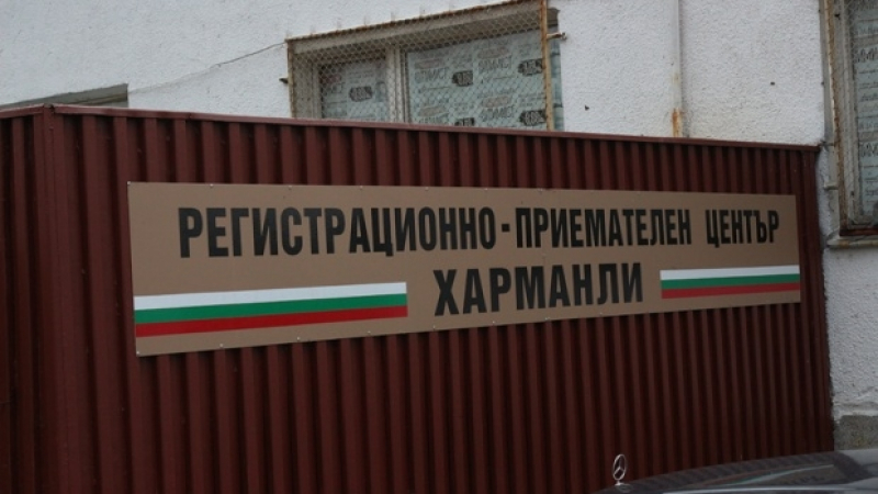 Мигранти превърнаха в сметище български град (ВИДЕО)