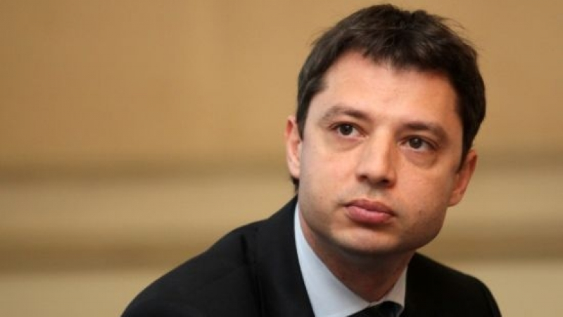 Извънредно в БЛИЦ: Делян Добрев сам се отказва от депутатския си имунитет