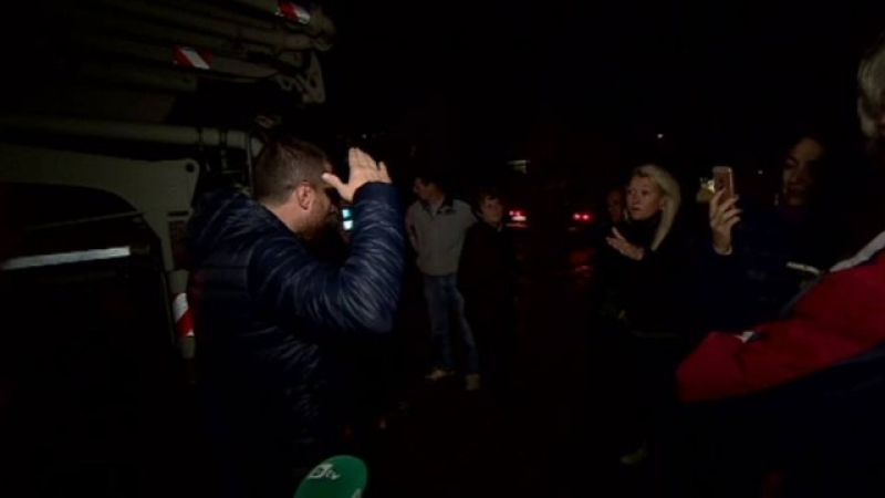Жителите на Бистрица излязоха на улицата, за да спрат бетоновози (ВИДЕО)
