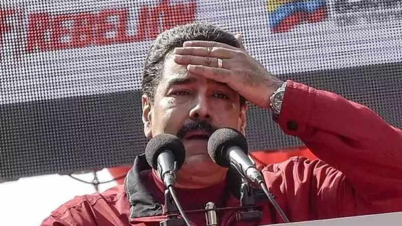 Преврат във Венецуела? Поискаха главата на президента Мадуро