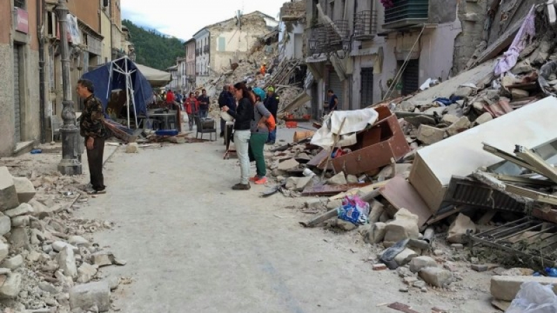 Хиляди бедстващи италианци без покрив тази нощ