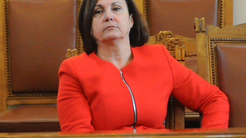 Драмите не свършват: Пълен крах за Румяна Бъчварова, разминава се с парламента, Георги Марков - на кантар!