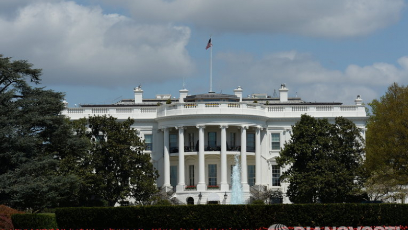 Forbes: САЩ сами подготвят Парад на 9 май пред Белия дом