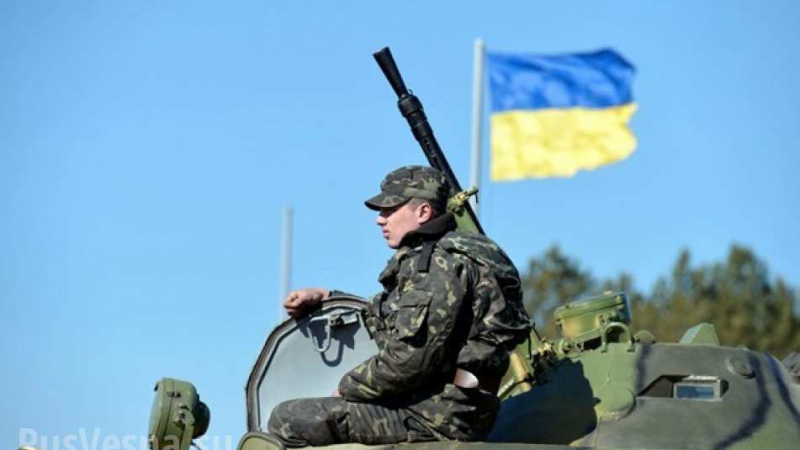 Екшън в Донбас: Украински войник и опълченец излезли на честен дуел с пистолети 