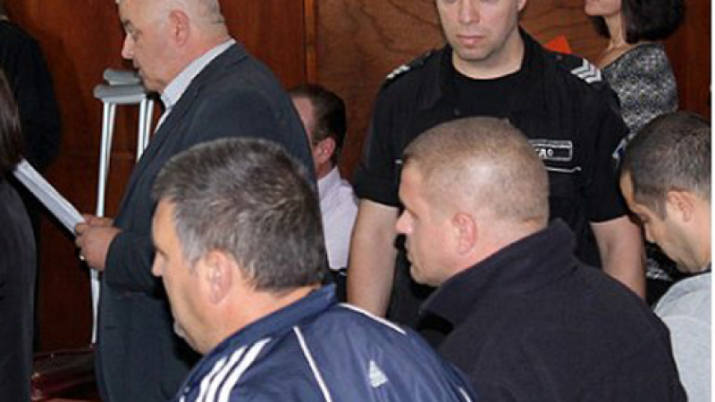 Натръшкаха 9 корумпирани митничари на Капитан Андреево