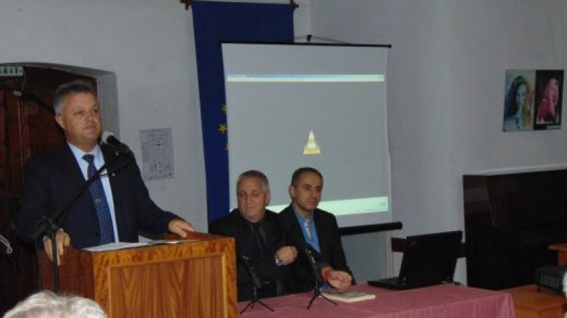 Кандидатът на ГЕРБ за вицепрезидент Пламен Манушев представи книгата „Епопея на Добруджа“ в Кюстендил