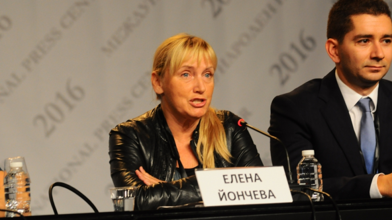 Скандал в парламента: Елена Йончева скочи остро на ГЕРБ  заради урана! 