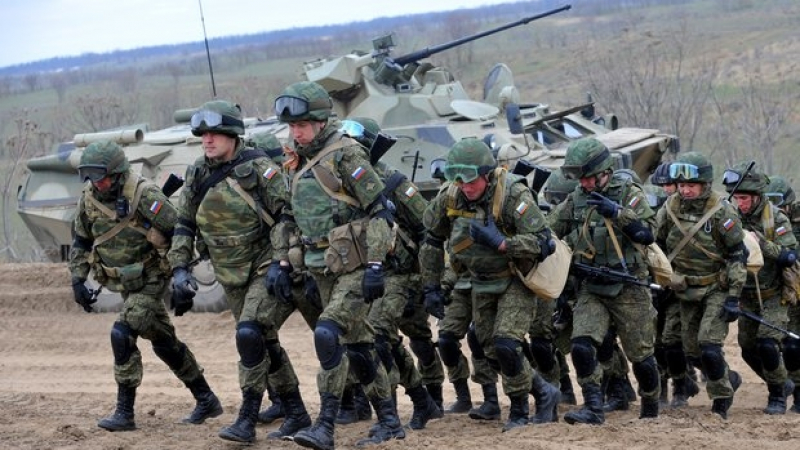 Русия намалява сериозно разходите за отбрана