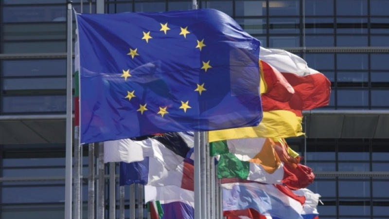 ЕС одобри удължаване пълномощията за гранични проверки на 5 страни от общността