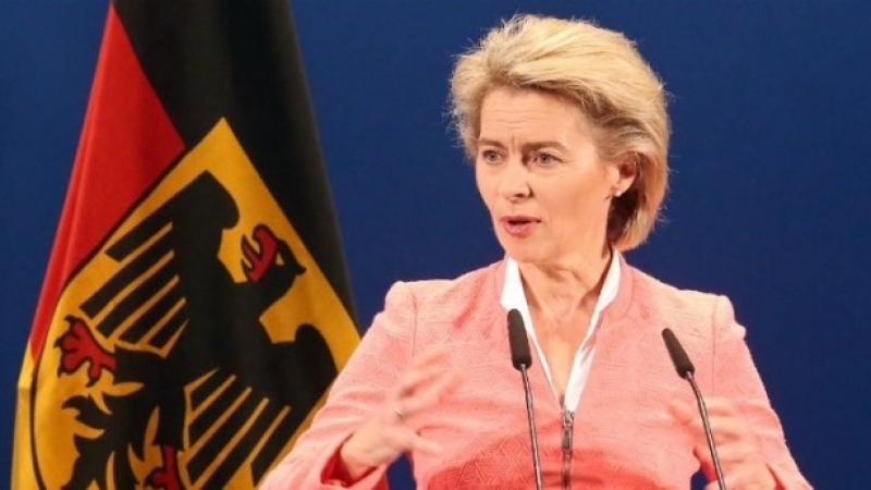 Военният министър на Германия иска Тръмп да си признае дали НАТО му е по-скъпо или Русия 