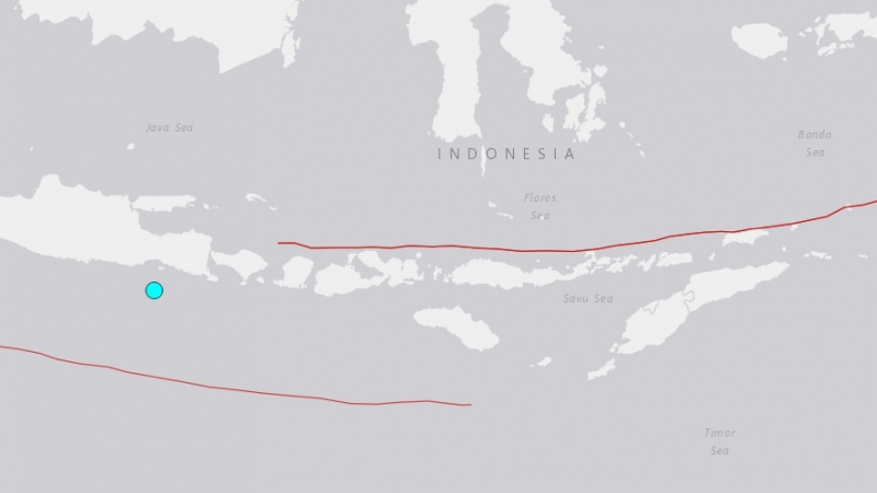 Тежко земетресение удари Индонезия 
