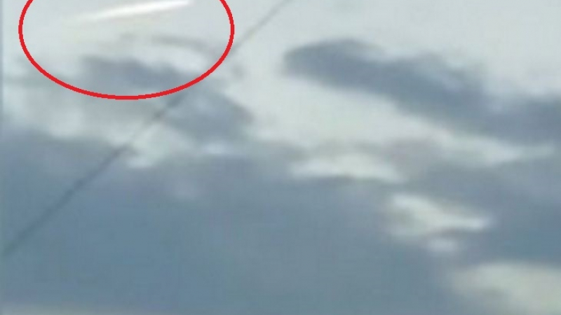 Мистериозен обект прониза небето над Фукушима след мощния трус (ВИДЕО)