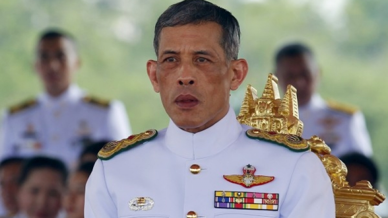Новият крал на Тайланд - три пъти женен капитан със 7 деца (ВИДЕО) 
