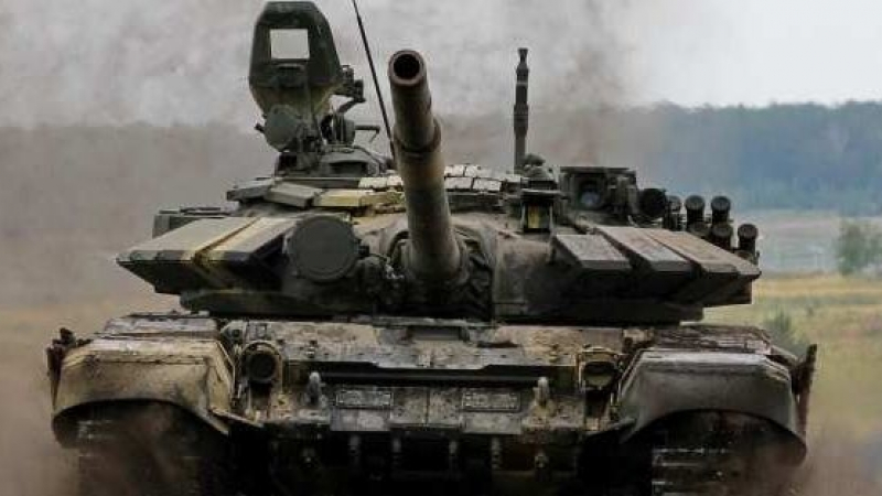 Неубиваемият Т-72: Руският танк в Алепо издържа на две американски ракети (СНИМКИ/ВИДЕО)   