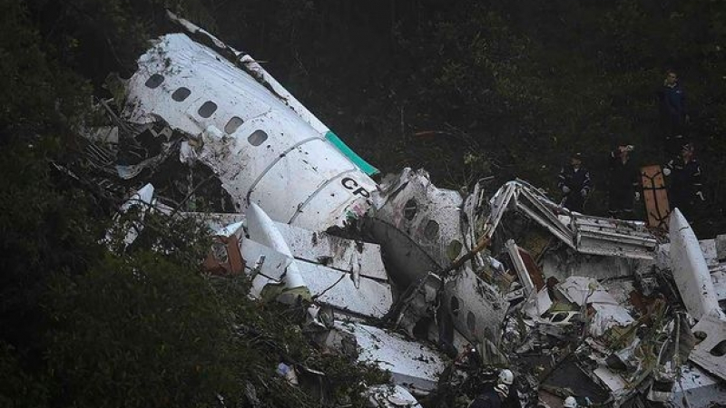 Станаха известни последните думи на пилота, управлявал разбилия се в Колумбия самолет