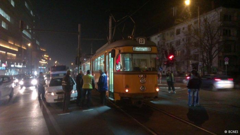 Германски вестник: Бон се чудеше как да си бракува трамваите, но София му ги купи