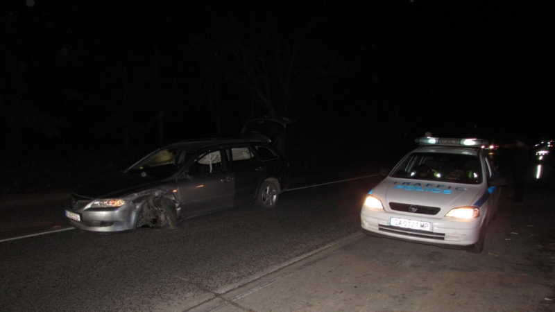 Пиян шофьор помете две коли в насрещното на пътя Русе-Бяла