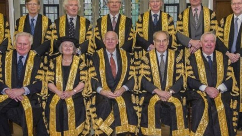 Великобритания на тръни: Ще спре ли Върховния съд Брекзит?