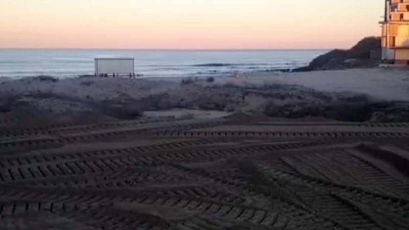 Ангелкова нареди спешна проверка на унищожените дюни край Лозенец