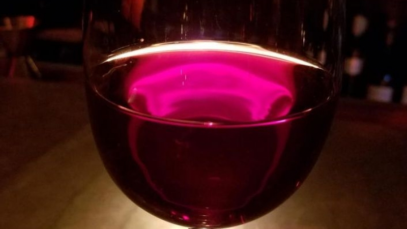 Учени алармират: Дори чаша вино на ден може да ви убие!