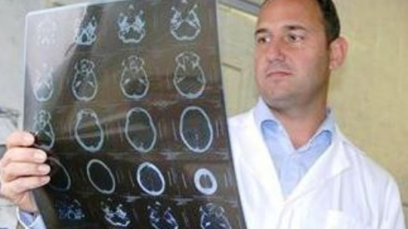 Кой е д-р Карен Джамбазов и защо бе преизбран за шеф на най-голямата болница в България 