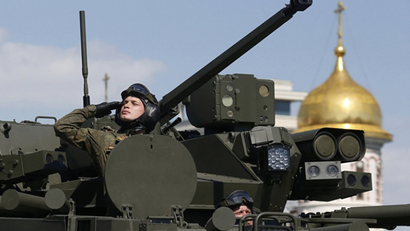 Русия на Путин демонстрира сила с модерна армия (СНИМКИ)