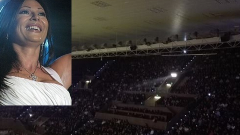 Кралицата на балканската музика взривява Спортна зала във Варна. Близо 5 000 човека са на крака (ВИДЕО)
