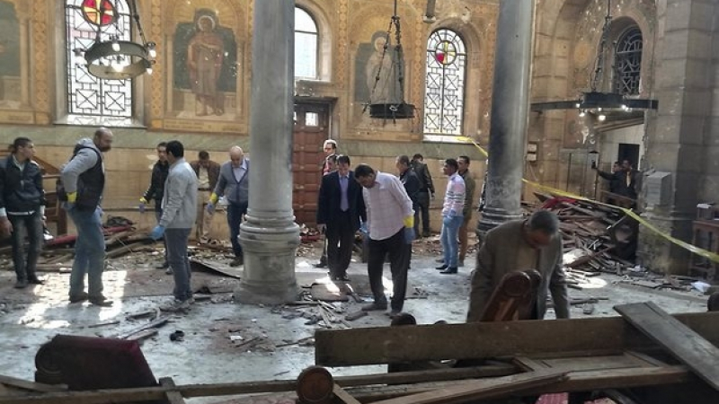 Зловещи подробности за атентата в катедралата! Загинали са над 26 християни, терористът е искал да взриви майки с деца (СНИМКИ/ВИДЕО 18+)