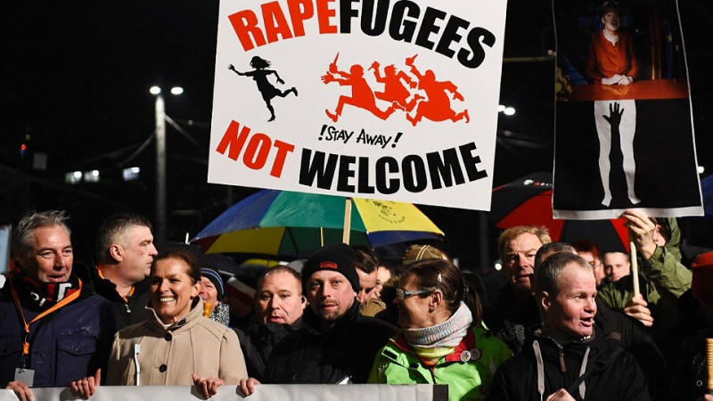 Daily Mail: За секс-атаките на мигрантите към немски жени обвиниха... Кремъл