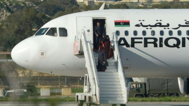 Привърженици на Кадафи обвинени в Малта за отвличането на либийския самолет